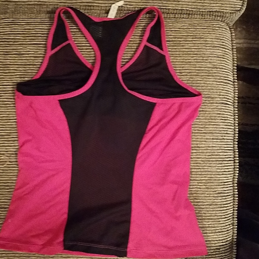 Top - Picture 2 of 2